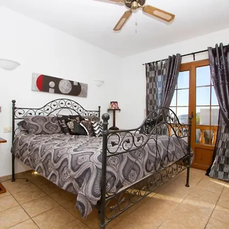 Casa Mercedes - Luxurious 4 Bedroom In Rural Setting - Great Pool Area 빌라